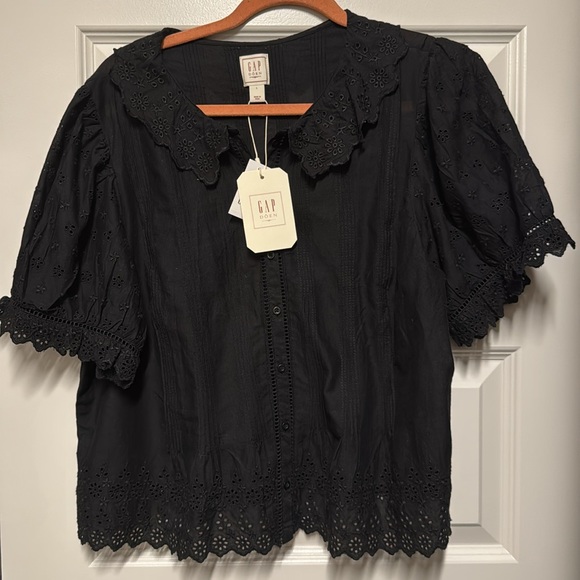 Gap x DOEN Black Eyelet Shirt in size large - Picture 5 of 7
